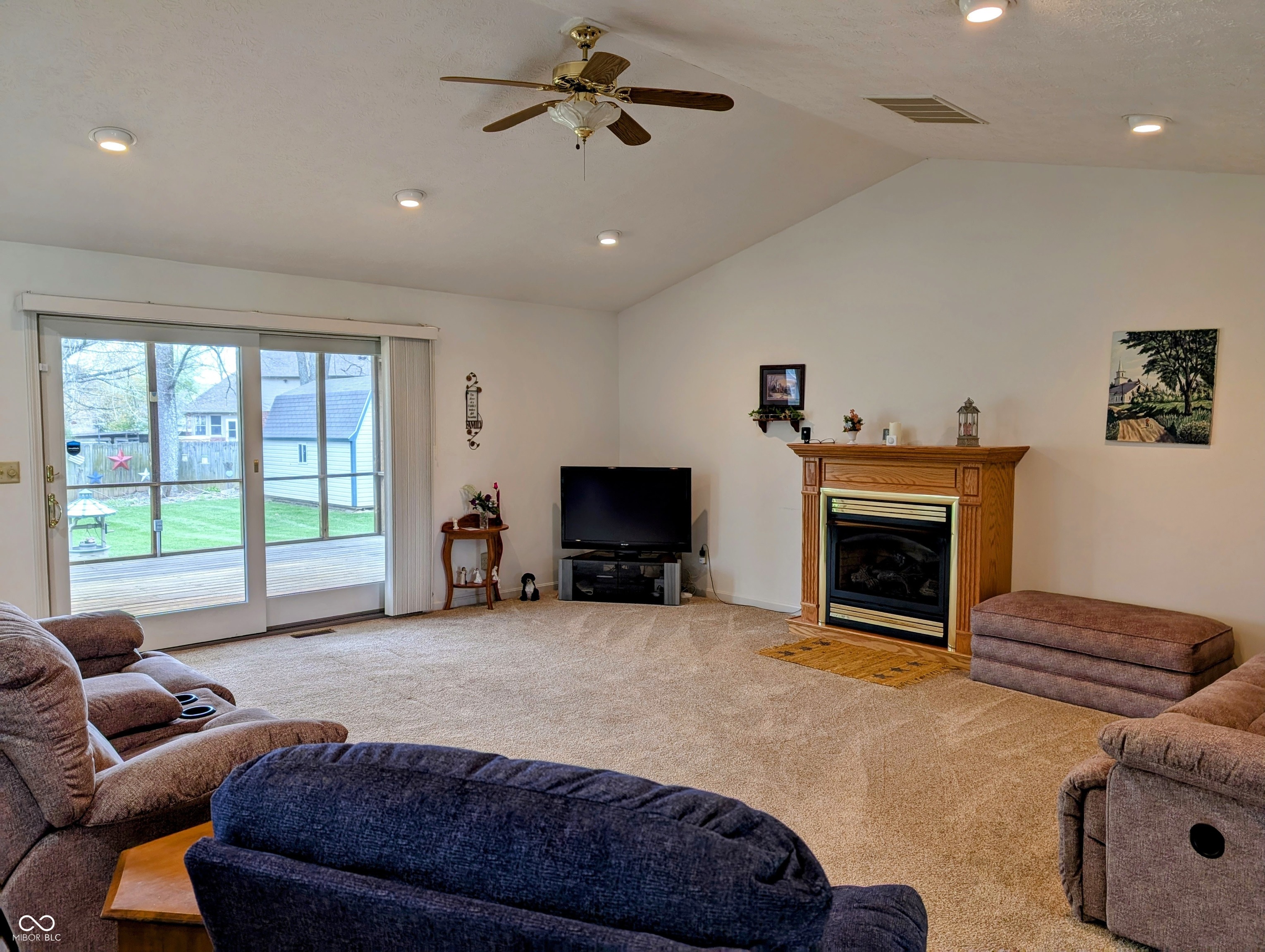 2515 Woods Edge Drive