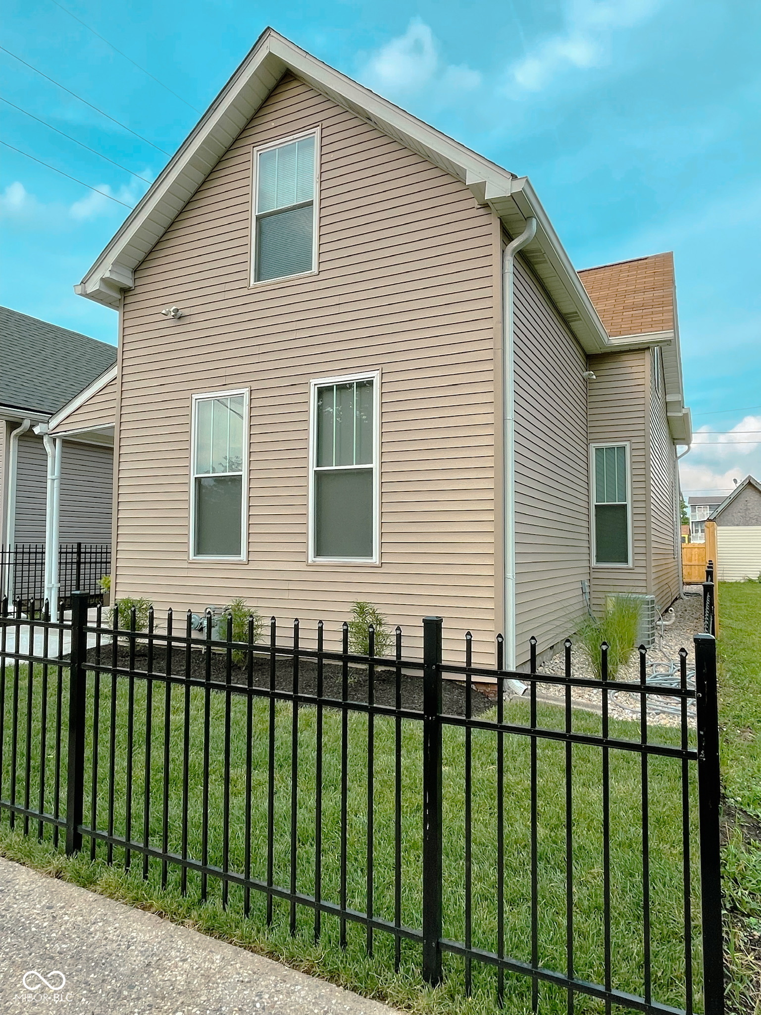 1105 Church Street