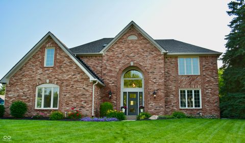 Photo of 6862 Riverside Way, Fishers, IN 46038 (MLS # 22041908)