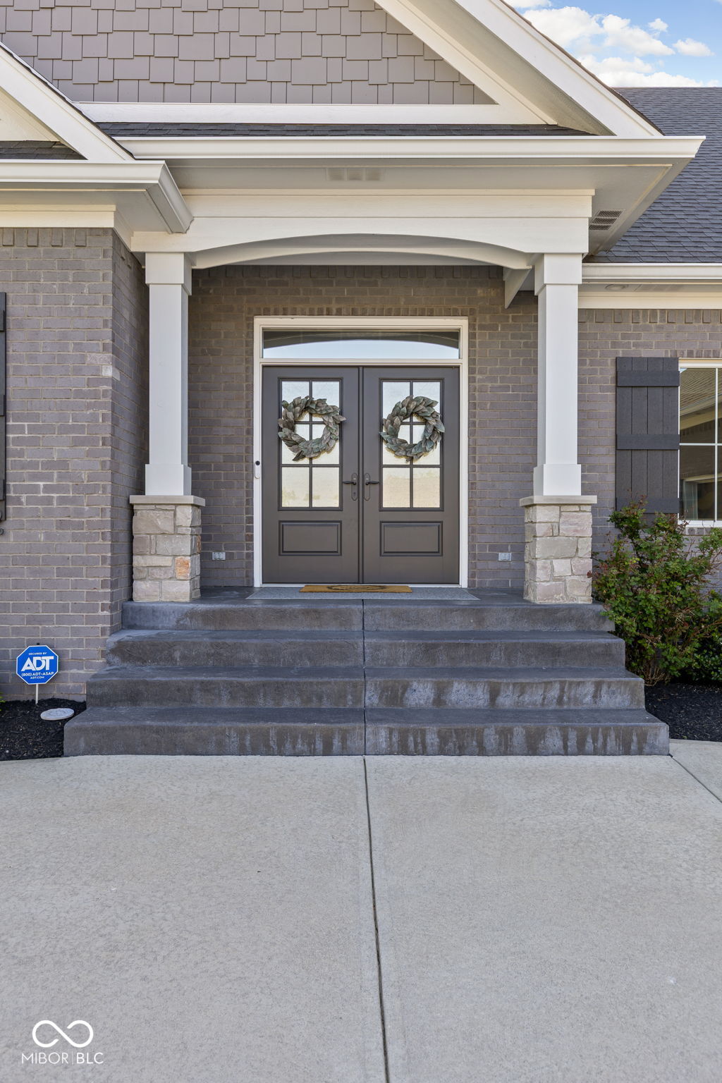 1209 Charlton Court