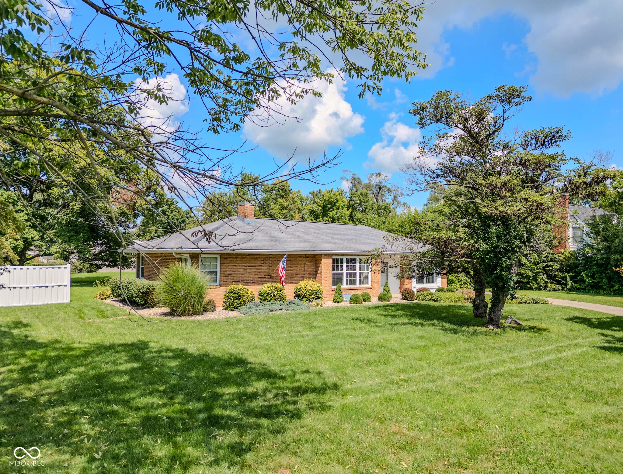 1406 Laurel Drive