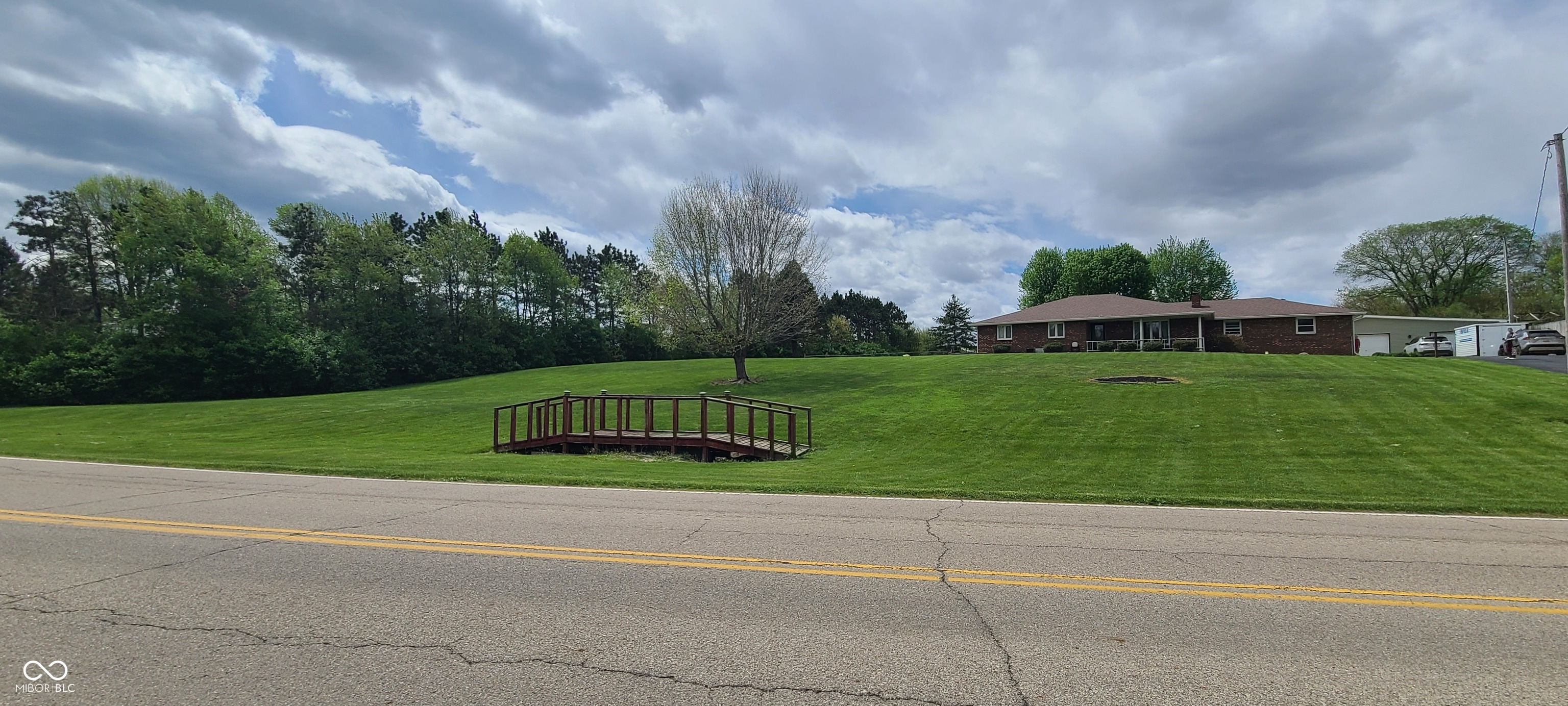 4469 Alexandria Pike