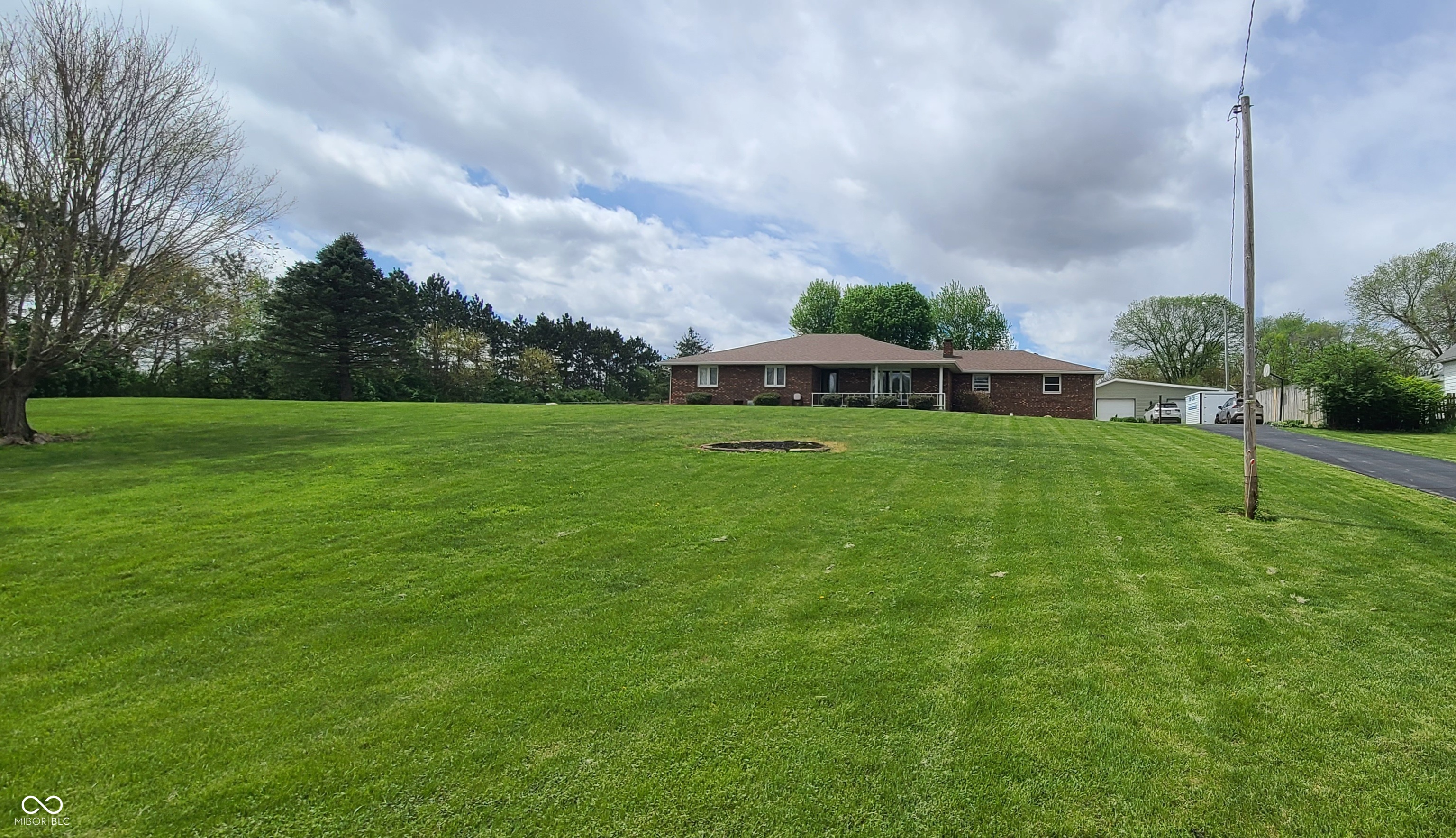 4469 Alexandria Pike