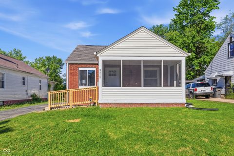 Photo of 3512 N Grant Avenue, Indianapolis, IN 46218 (MLS # 22098266)
