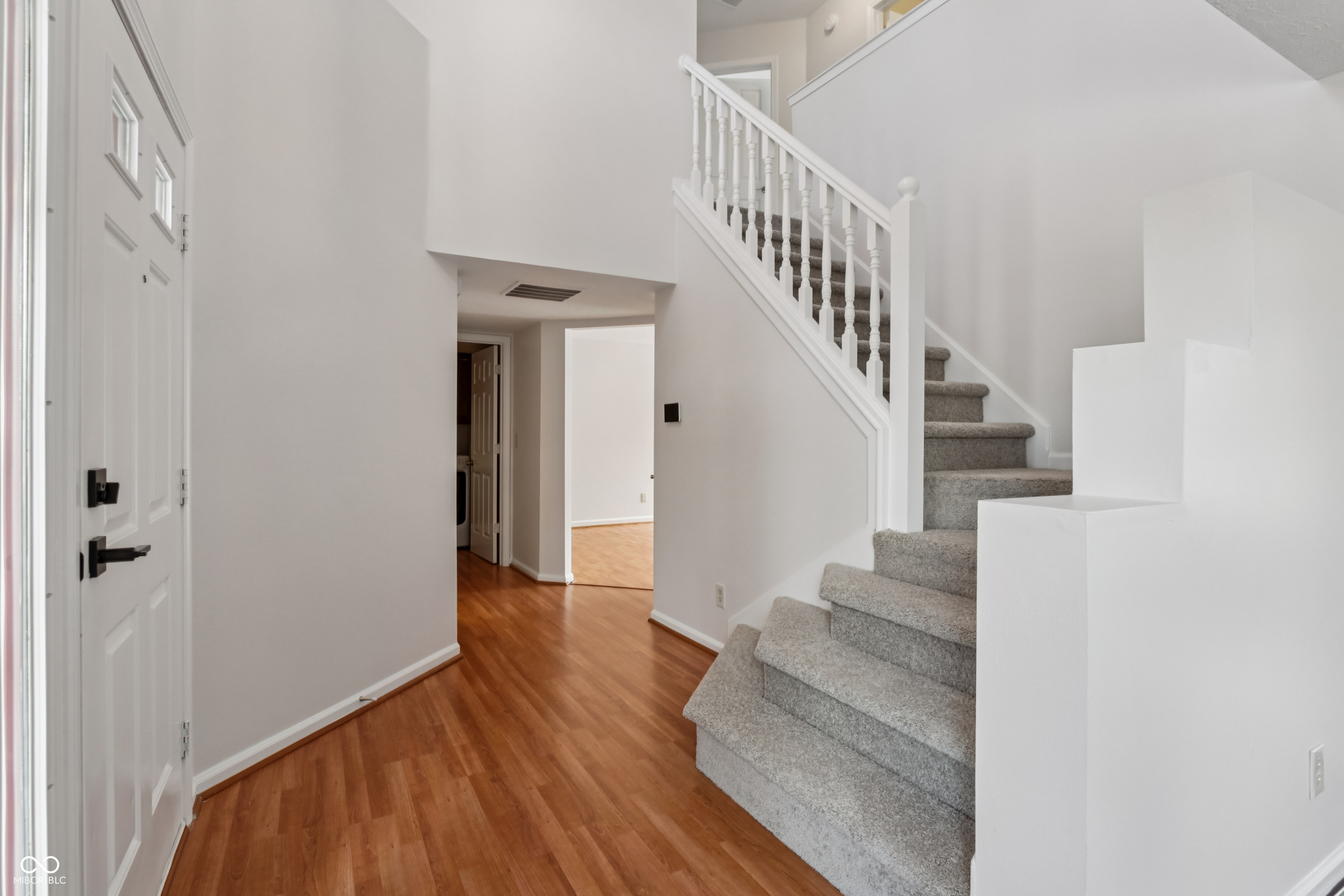 10507 Pineview Circle