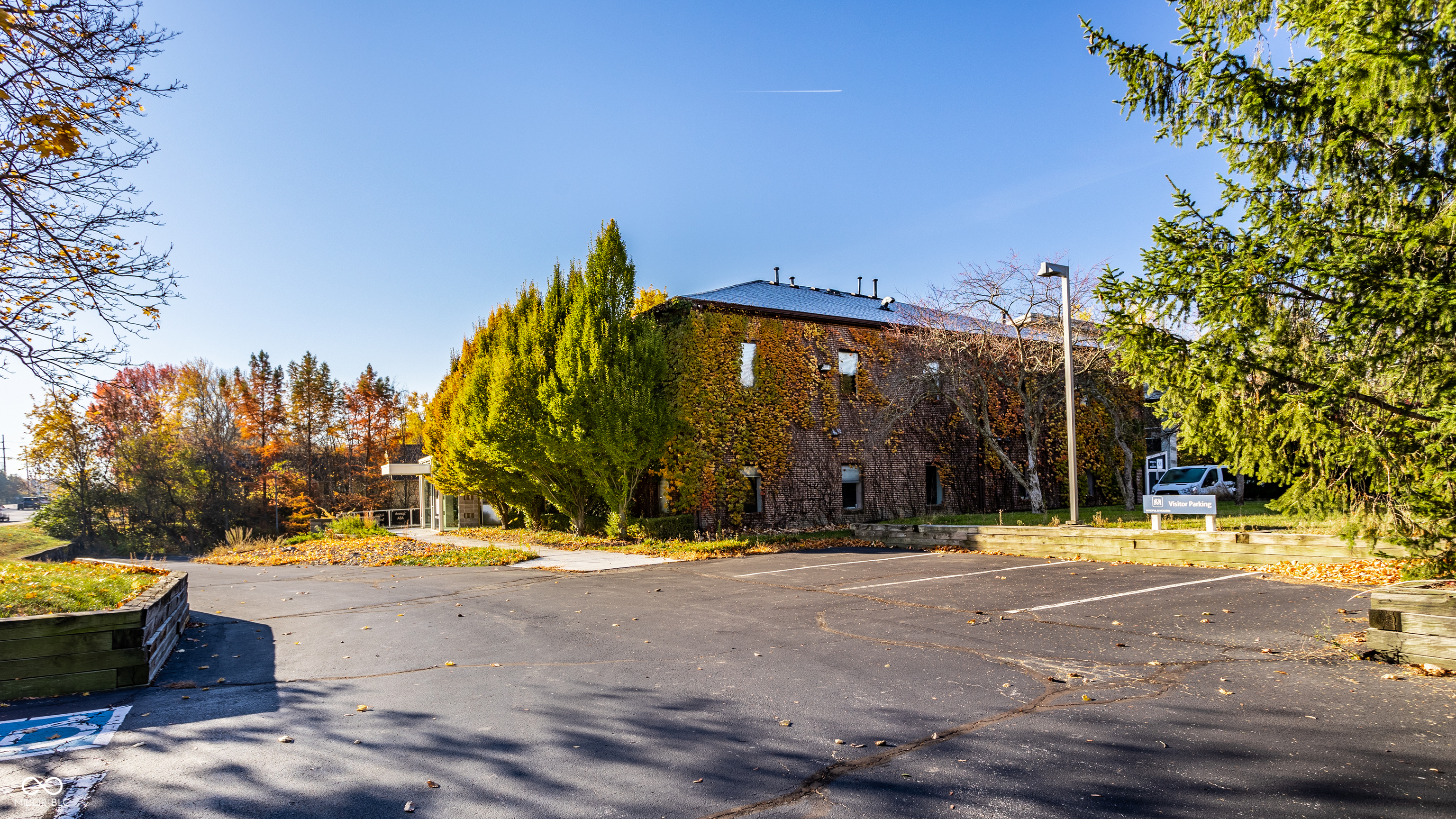 11712 N Michigan Road