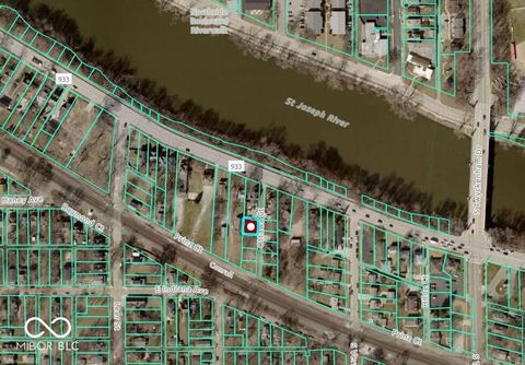 1513 Ottawa Court South Bend IN 46613