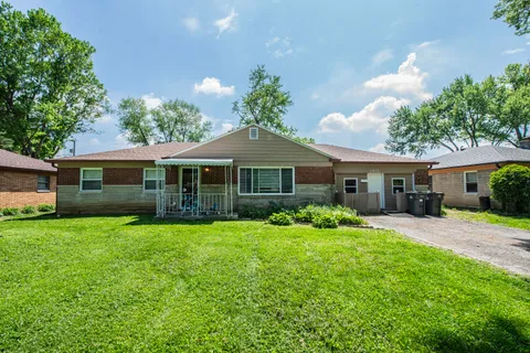 2925 Highwoods Drive, Indianapolis, IN 46222 - MLS#: 21977497
