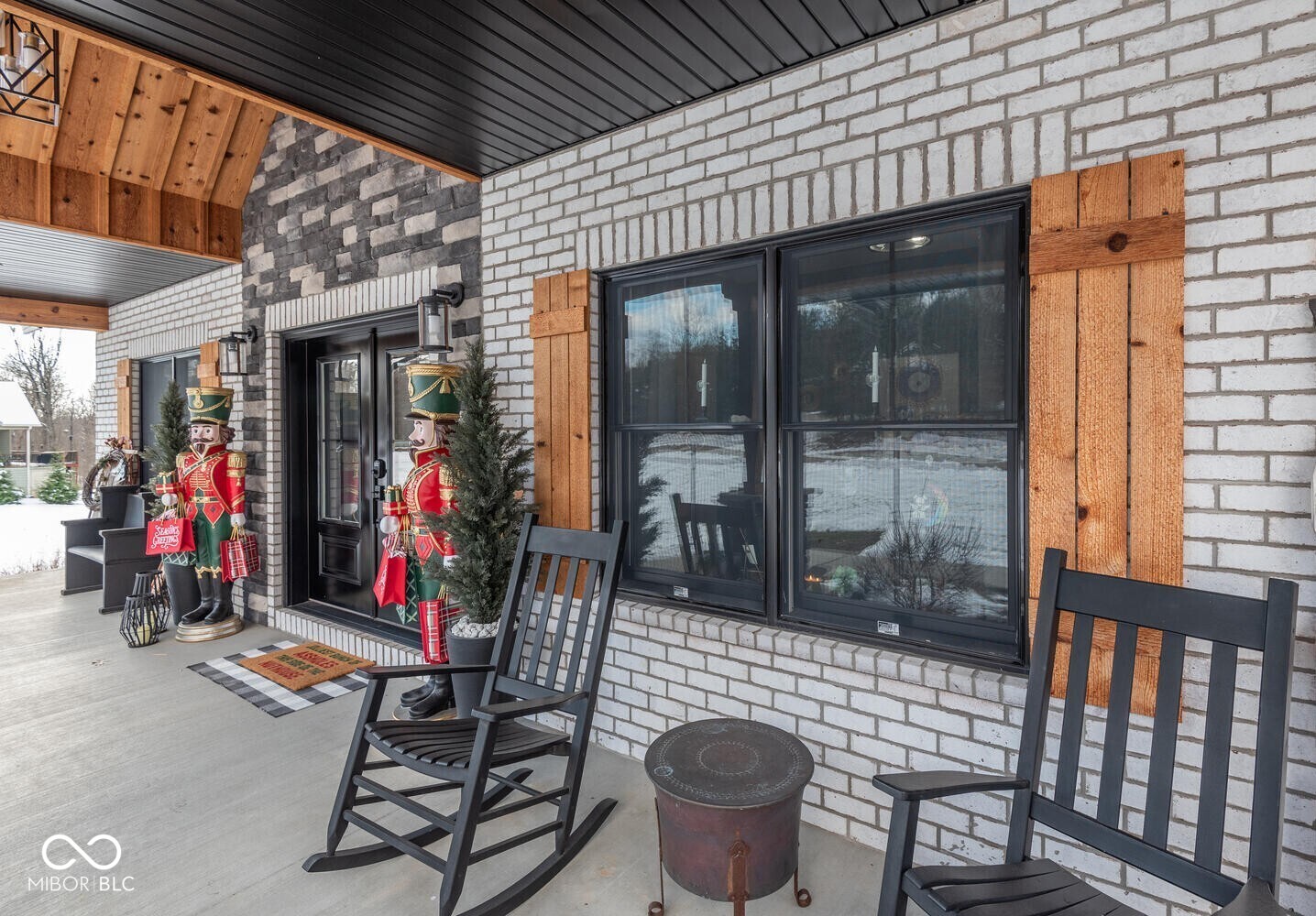 9218 S Foggy Ridge Lane