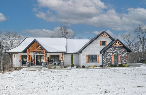 9218 S Foggy Ridge Lane Bloomington IN 47401