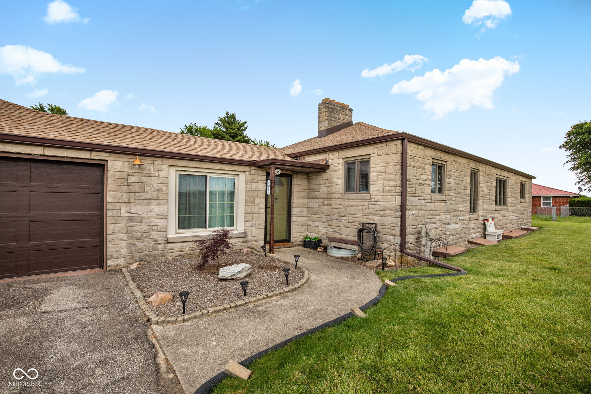 7010 E State Road 28