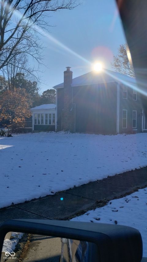 Photo of 11249 Woodcreek Dr Dr, Carmel, IN 46033 (MLS # 22072750)