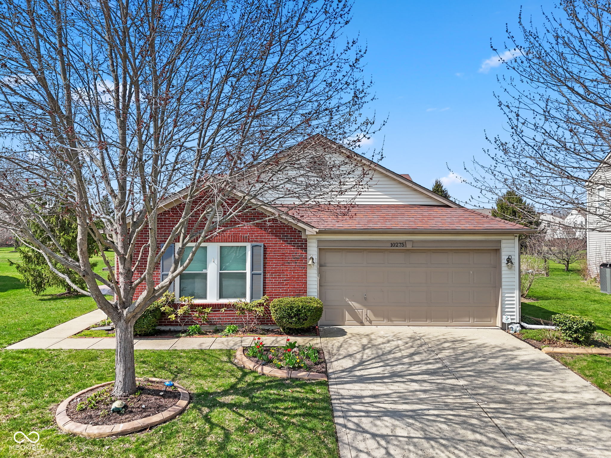 10275 Memorial Knoll Drive