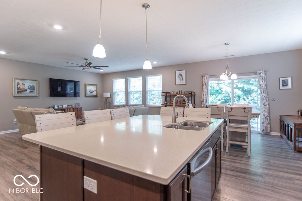 6123 Haworth Circle