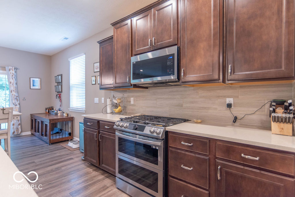 6123 Haworth Circle