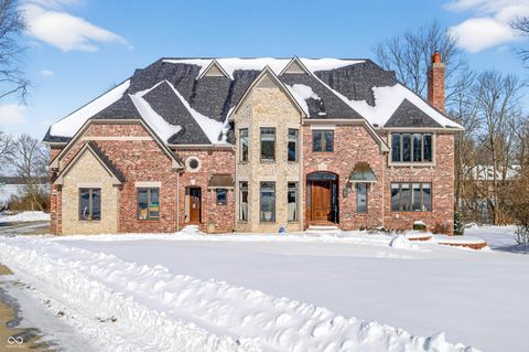 6460 Deerfield Drive Greenwood IN 46143