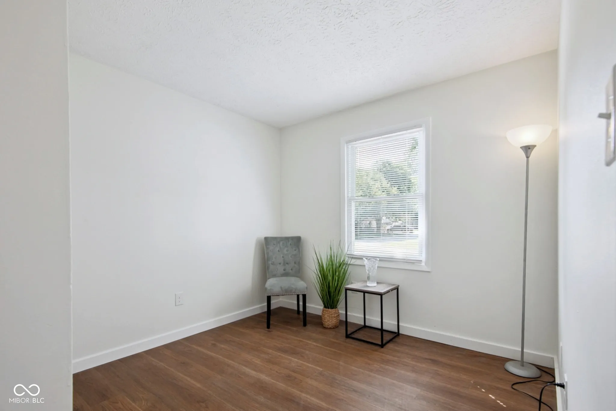 Hope, Indiana 47246, United States, 4 Bedrooms Bedrooms, ,1 BathroomBathrooms,Residential,Active,209014