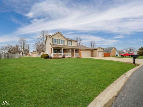 Photo of 3004 W Aruba Way, Muncie, IN 47302 (MLS # 22092015)