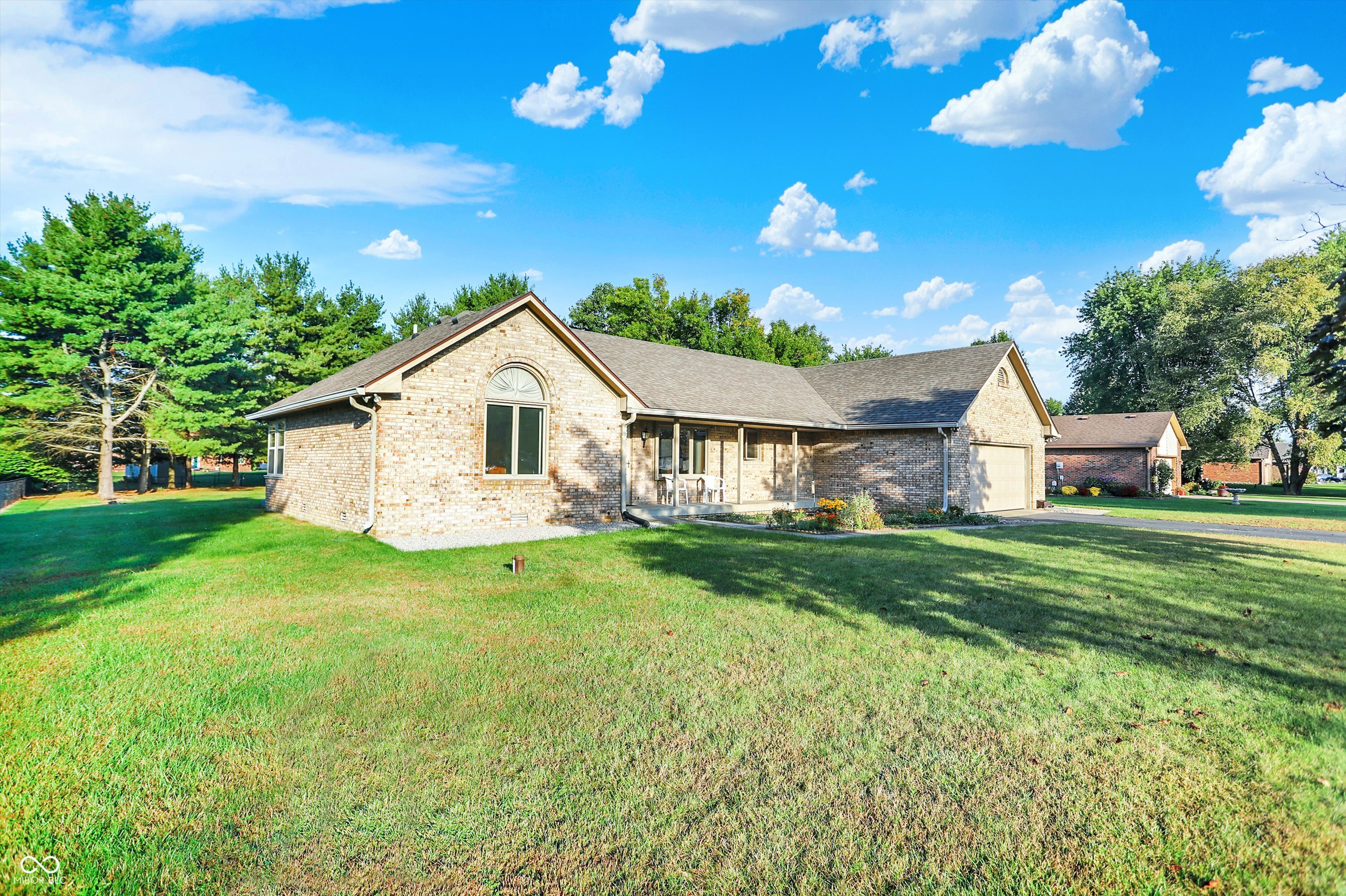 3756 S Fallow Trail