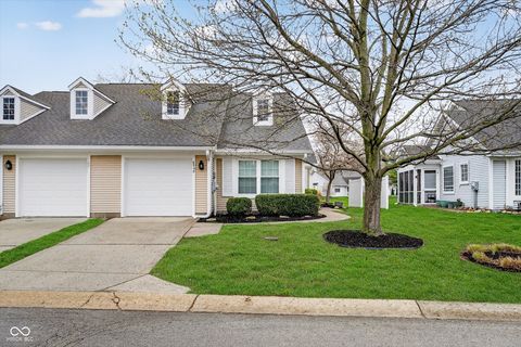 Photo of 8999 Kiser Point, Indianapolis, IN 46256 (MLS # 22093127)