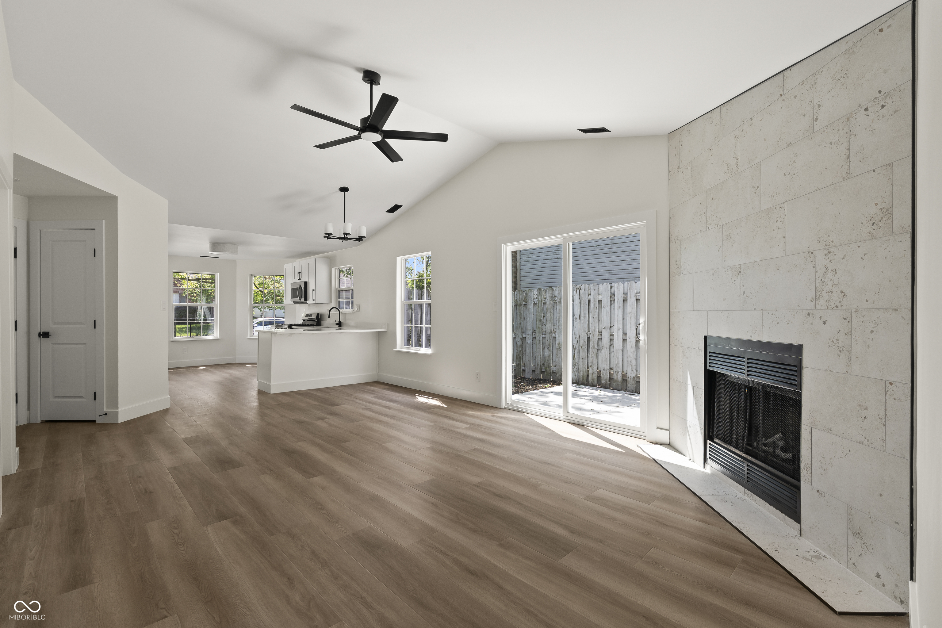 7496 Wood Court