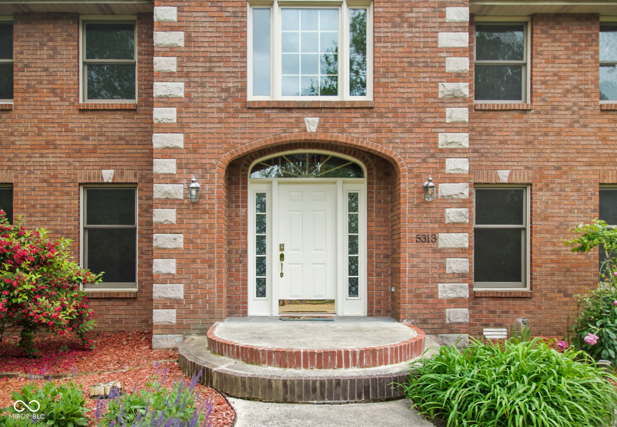 5313 Redbird Drive