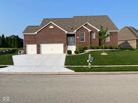 5601 Harness Drive, Greenwood, IN 46143 - MLS#: 22035473