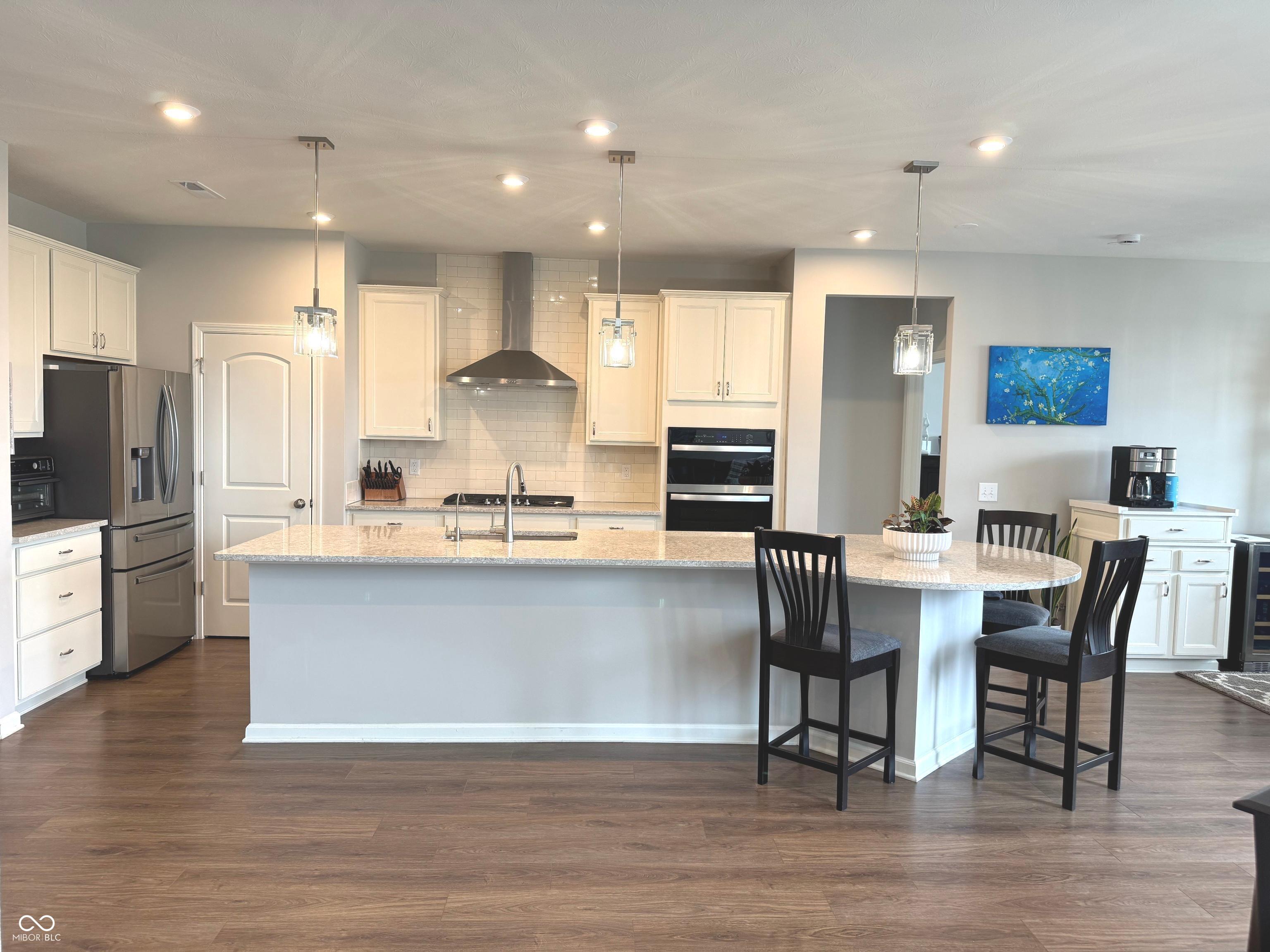 3463 Sunnyvale Drive