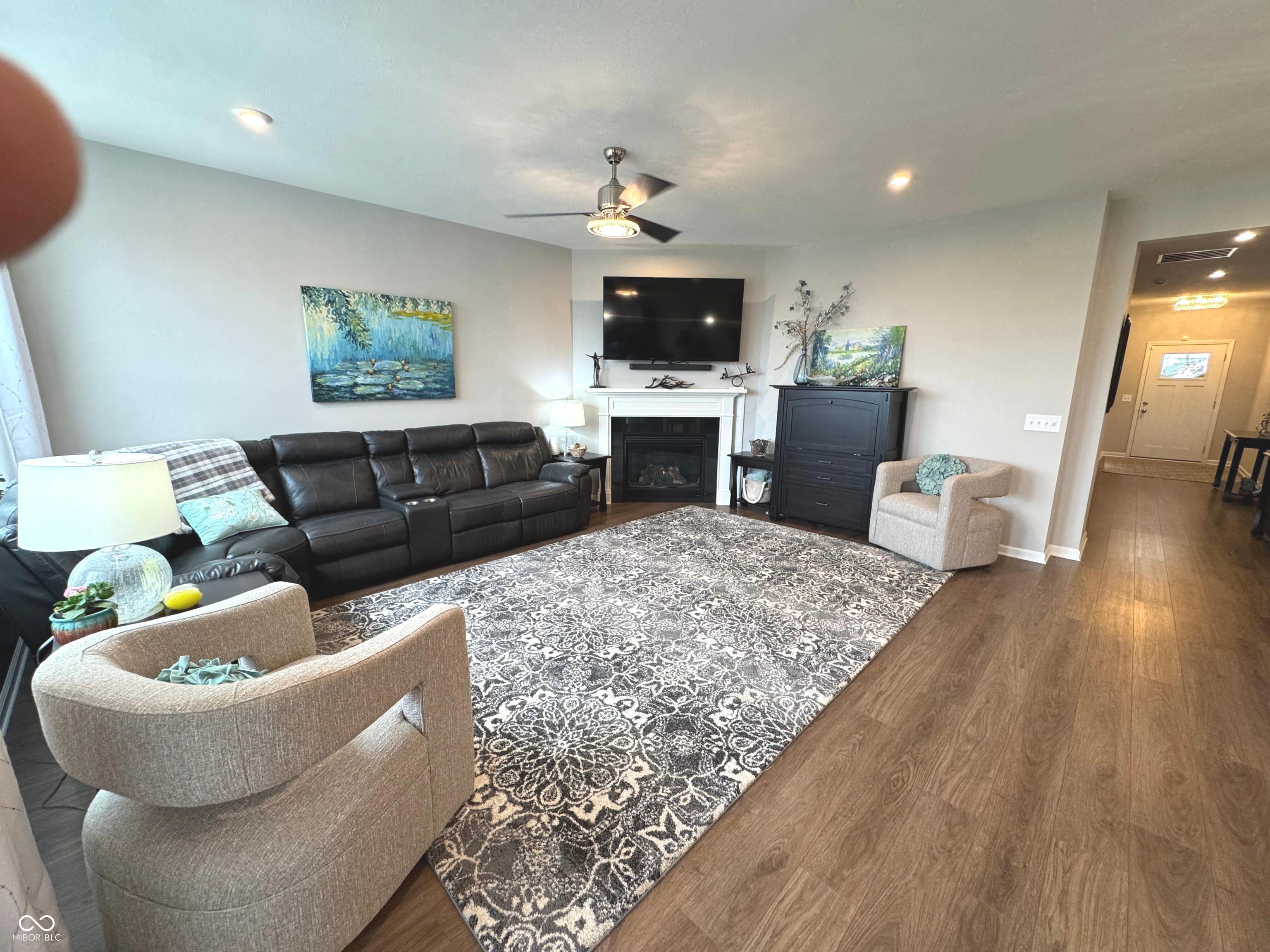 3463 Sunnyvale Drive