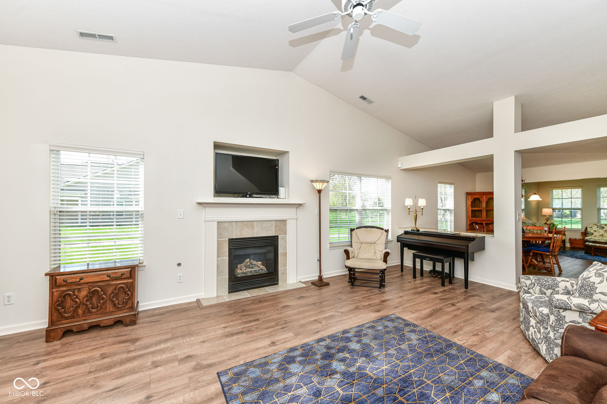 15885 Chapel Park Drive W