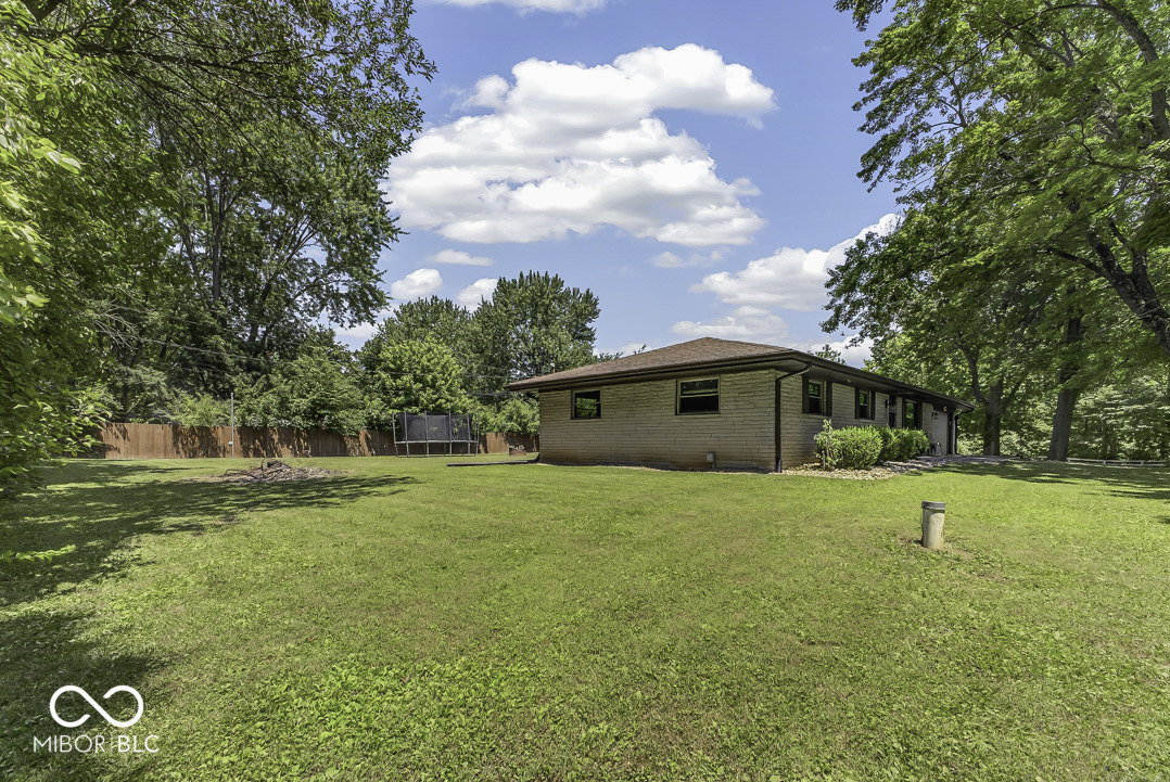 6312 E Roselyn Drive
