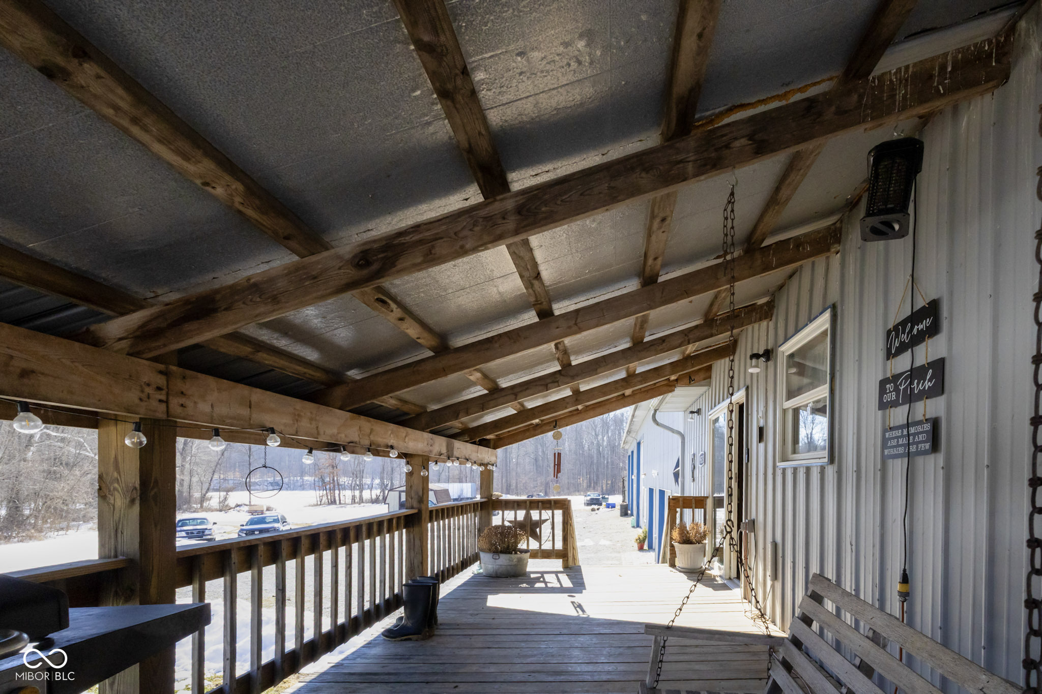 9513 S County Road 100 W