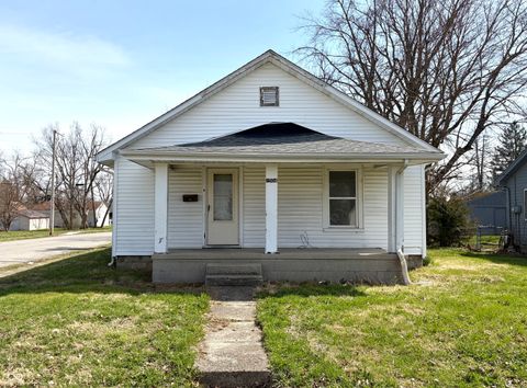 Photo of 1504 Dewey Street, Anderson, IN 46016 (MLS # 22091745)