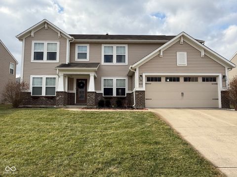 Photo of 5307 Misthaven Lane, Greenwood, IN 46143 (MLS # 22085313)
