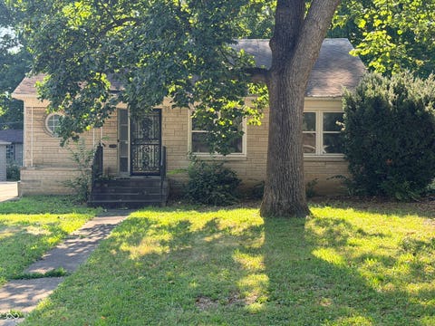 Photo of 5917 Carrollton Avenue, Indianapolis, IN 46220 (MLS # 22117887)