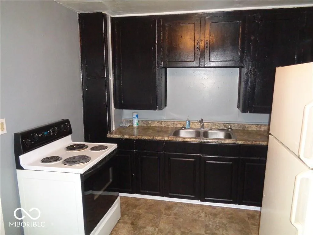 Indianapolis, Indiana 46201, United States, 1 Bedroom Bedrooms, ,1 BathroomBathrooms,Residential,Active,171824