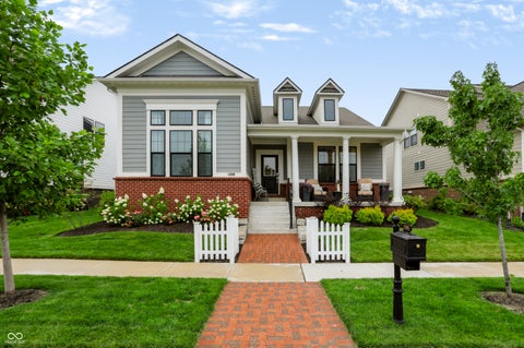 Photo of 1305 Stonehaven Drive, Westfield, IN 46074 (MLS # 22123418)