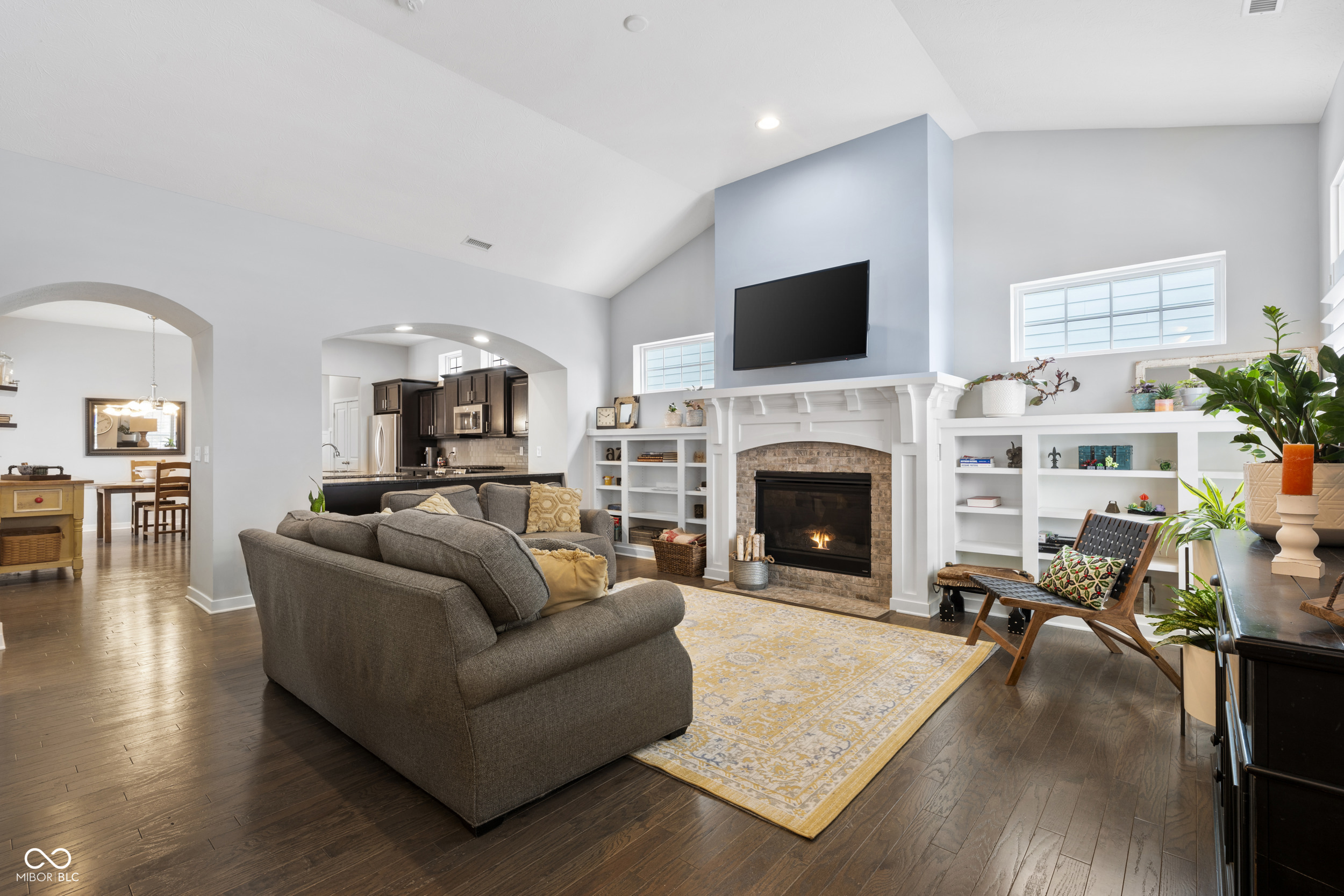 1401 Farmhouse Drive