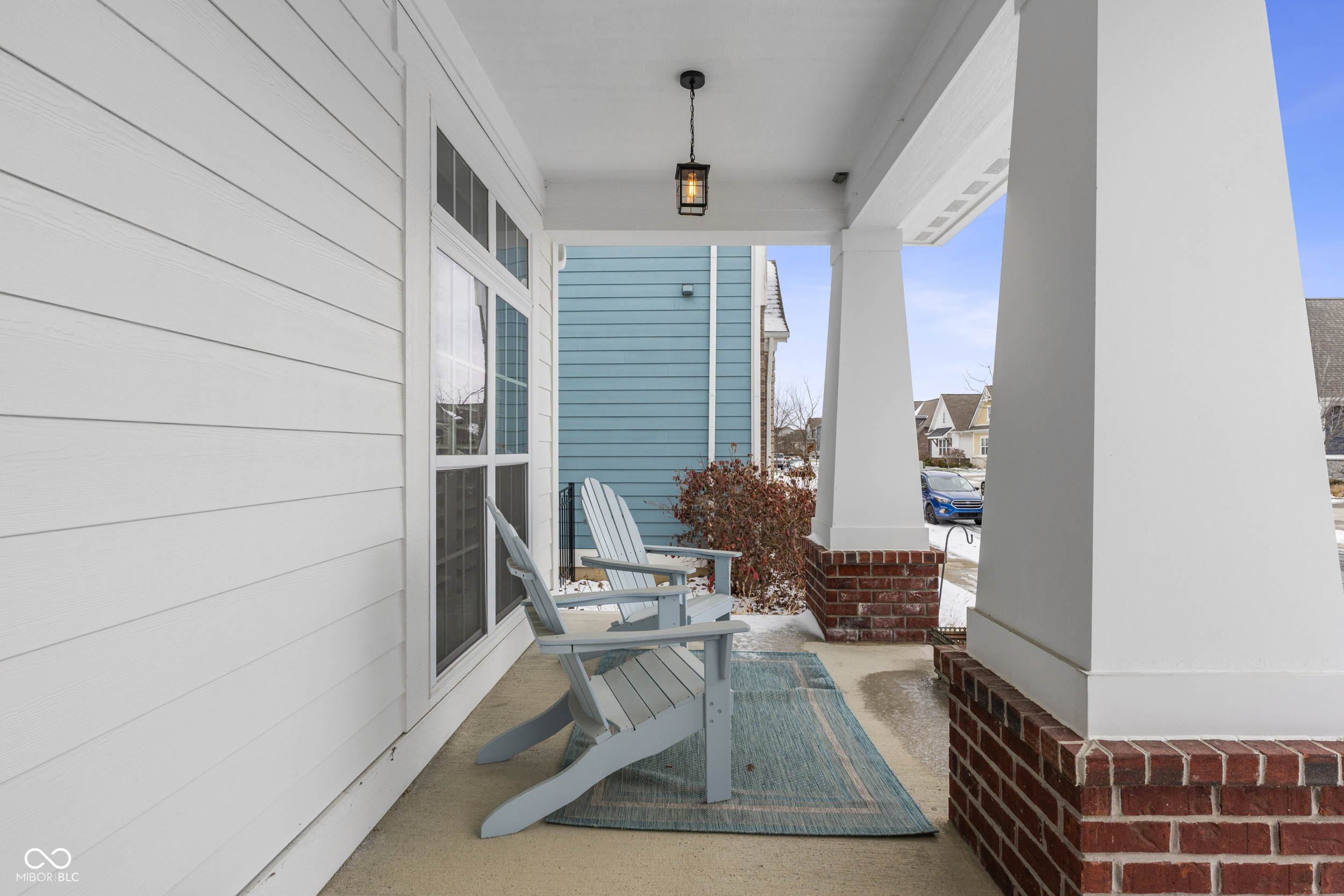 1401 Farmhouse Drive