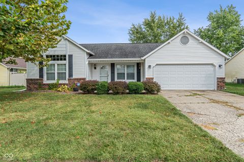 Photo of 1137 Jody Court, Greenwood, IN 46143 (MLS # 22063556)