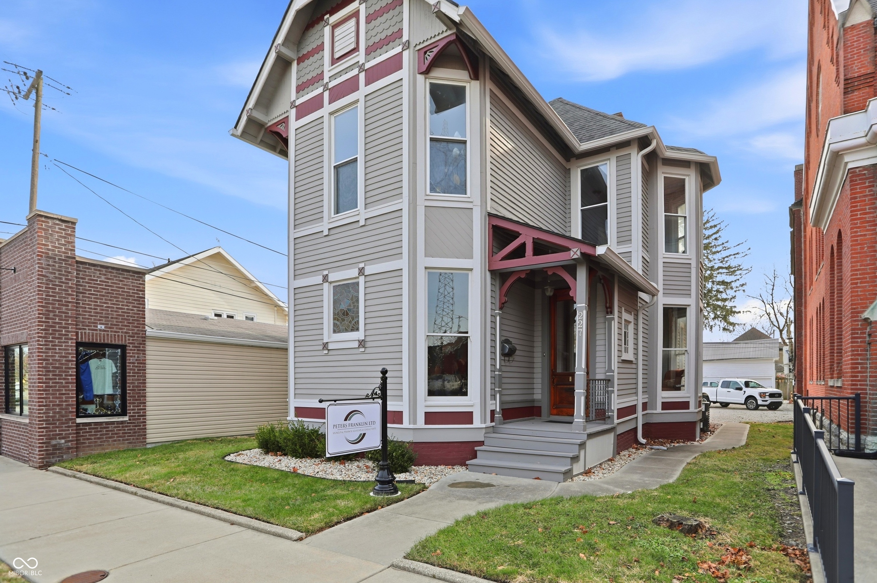 227 E Jefferson Street