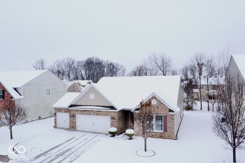 Photo of 1566 Valdarno Drive, Greenwood, IN 46143 (MLS # 22075726)