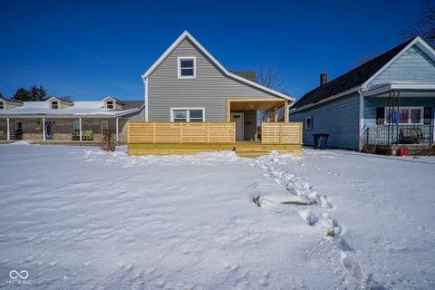 Photo of 412 Main Street, Elwood, IN 46036 (MLS # 22082511)