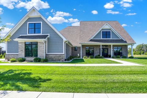 1246 Meadowbrook Lane Franklin IN 46131
