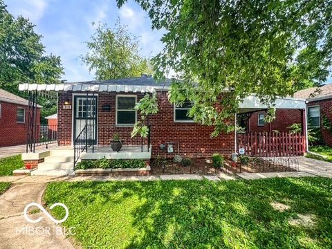 Photo of 319 S Webster Avenue, Indianapolis, IN 46219 (MLS # 22046941)