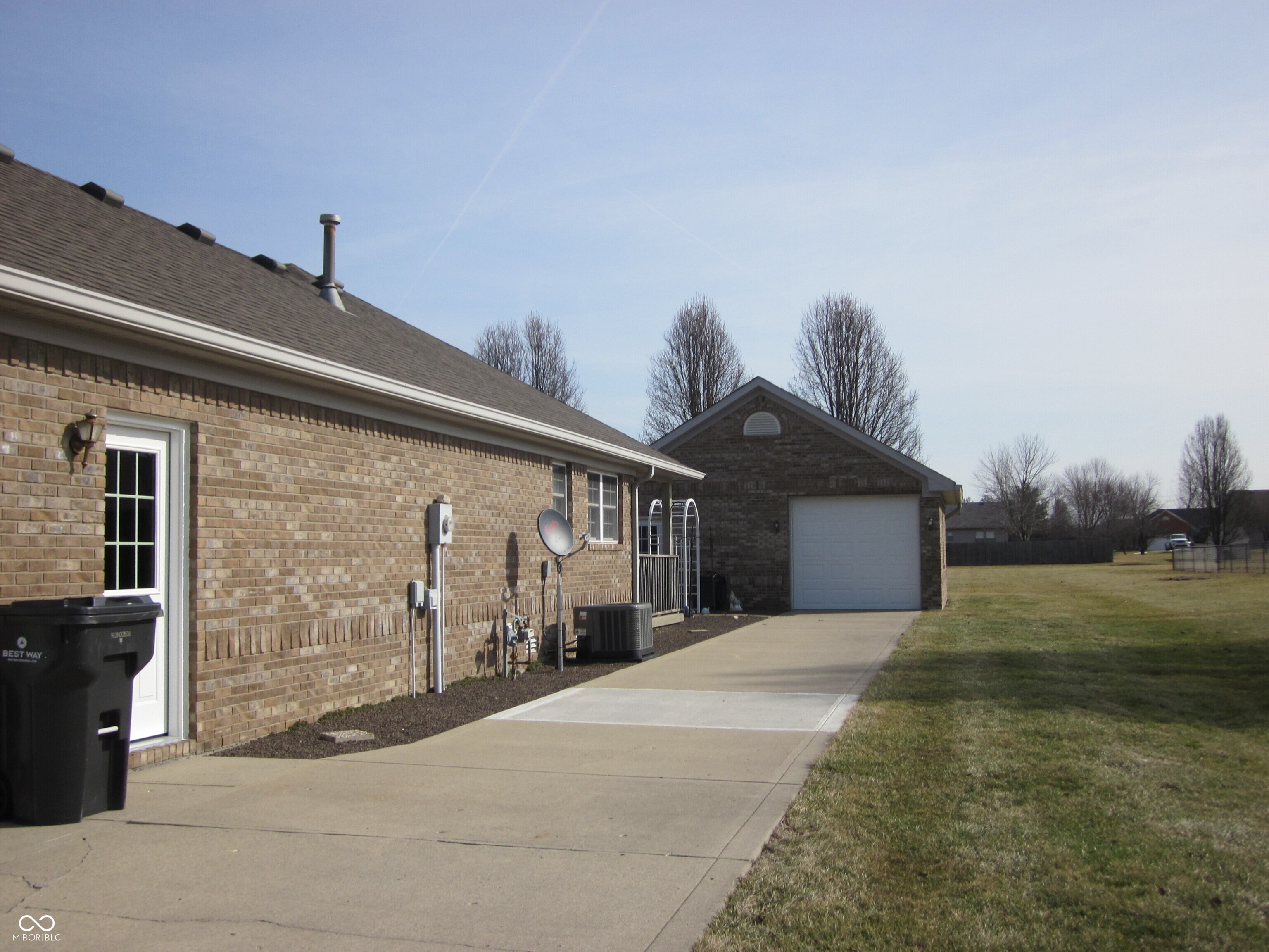 8155 Henderson Ridge Drive