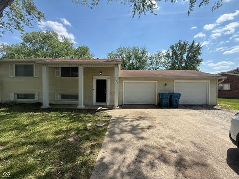 Photo of 9123 Trinity Place, Indianapolis, IN 46229 (MLS # 22097187)