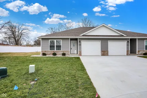 1482 Coen Court, Columbus, IN 47201 - MLS#: 22012296