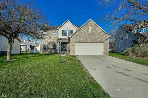 Photo of 2340 Gradison Circle, Indianapolis, IN 46214 (MLS # 22090458)
