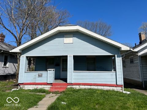 Photo of 2627 Shriver Avenue, Indianapolis, IN 46208 (MLS # 22054001)